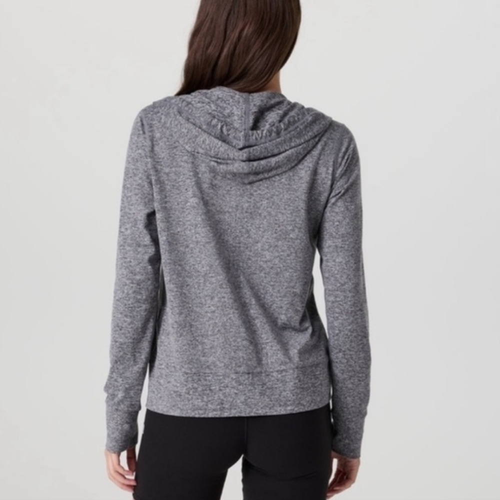 Vuori Halo Performance Hoodie Grey Heather DreamKnit - Picture 3 of 16
